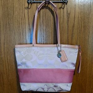 Signature Coach pink tote bag
